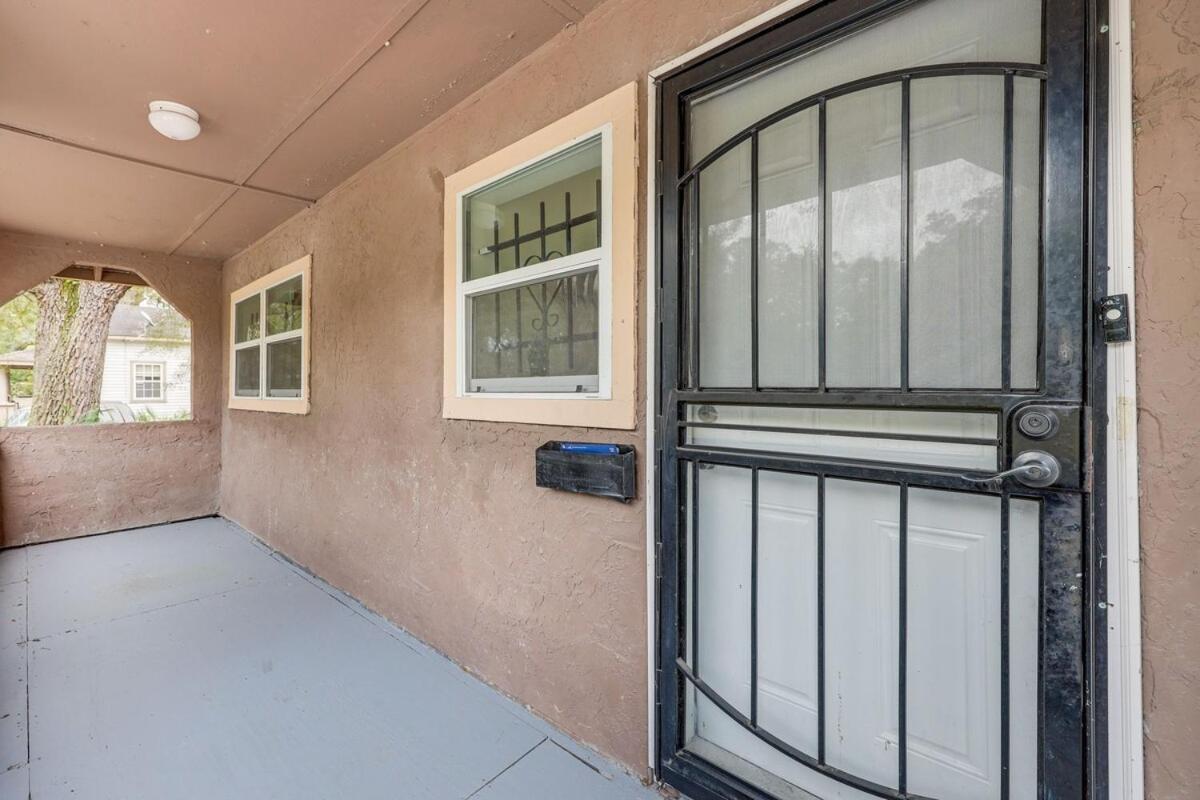 Large, Central, Lovely & Cozy 4Bed/2Bath - House By Everbank Stadium Jacksonville Exterior foto
